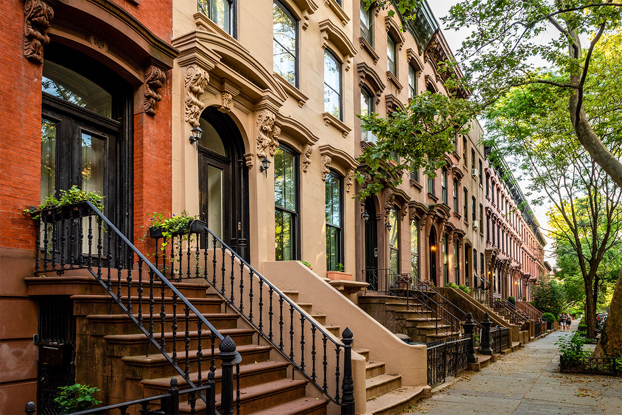 New York outdoor dining structures for restaurants in New Your City built by NYC residents.